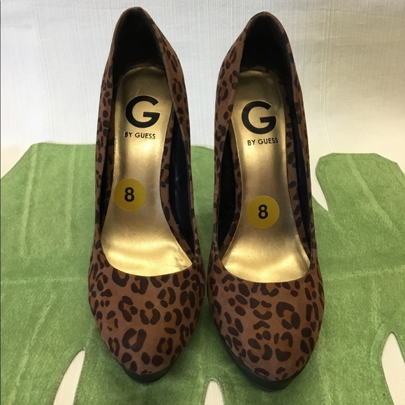 Guess Good Looking Black & Brown Design Heels - Picture 4 of 8